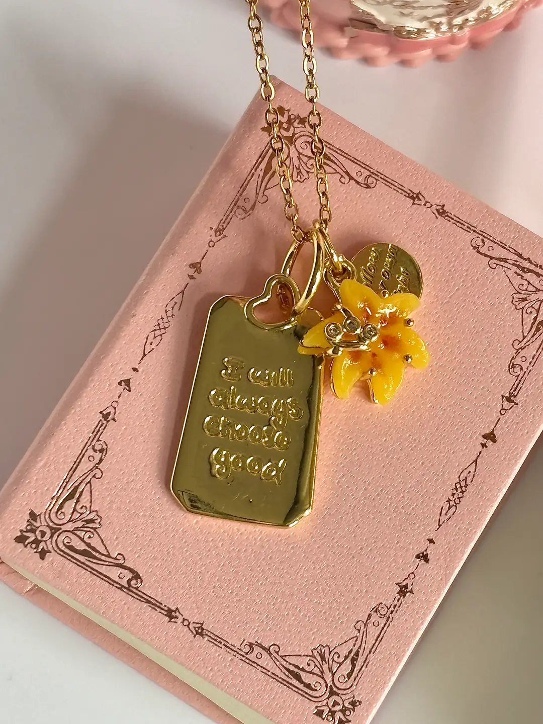 Rapunzel Charm Kolye | I wıll always choose good
