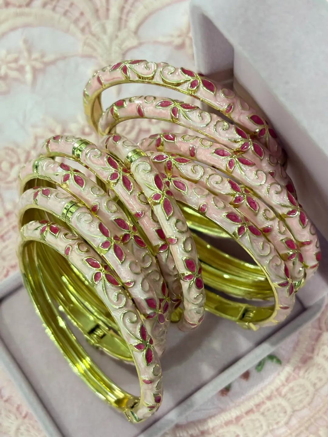 Ürün görseli Pink Blossom Mineli Bilezik
