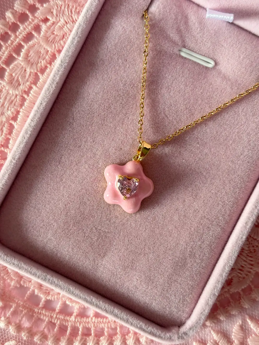 Ürün görseli Çelik | Gold Gum Heart Kolye