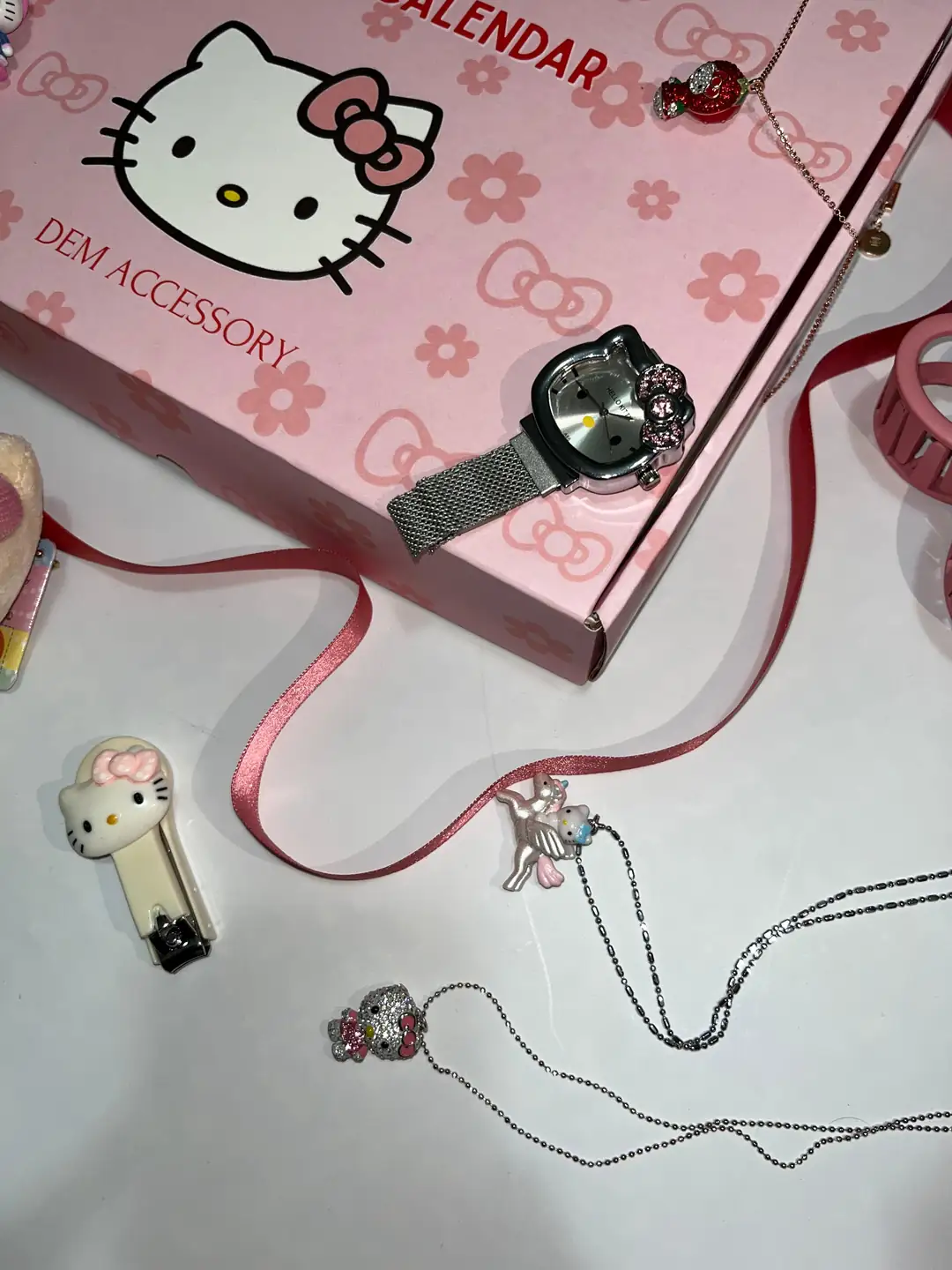 Luxury Hello Kitty Advent Calendar – 15 Parça